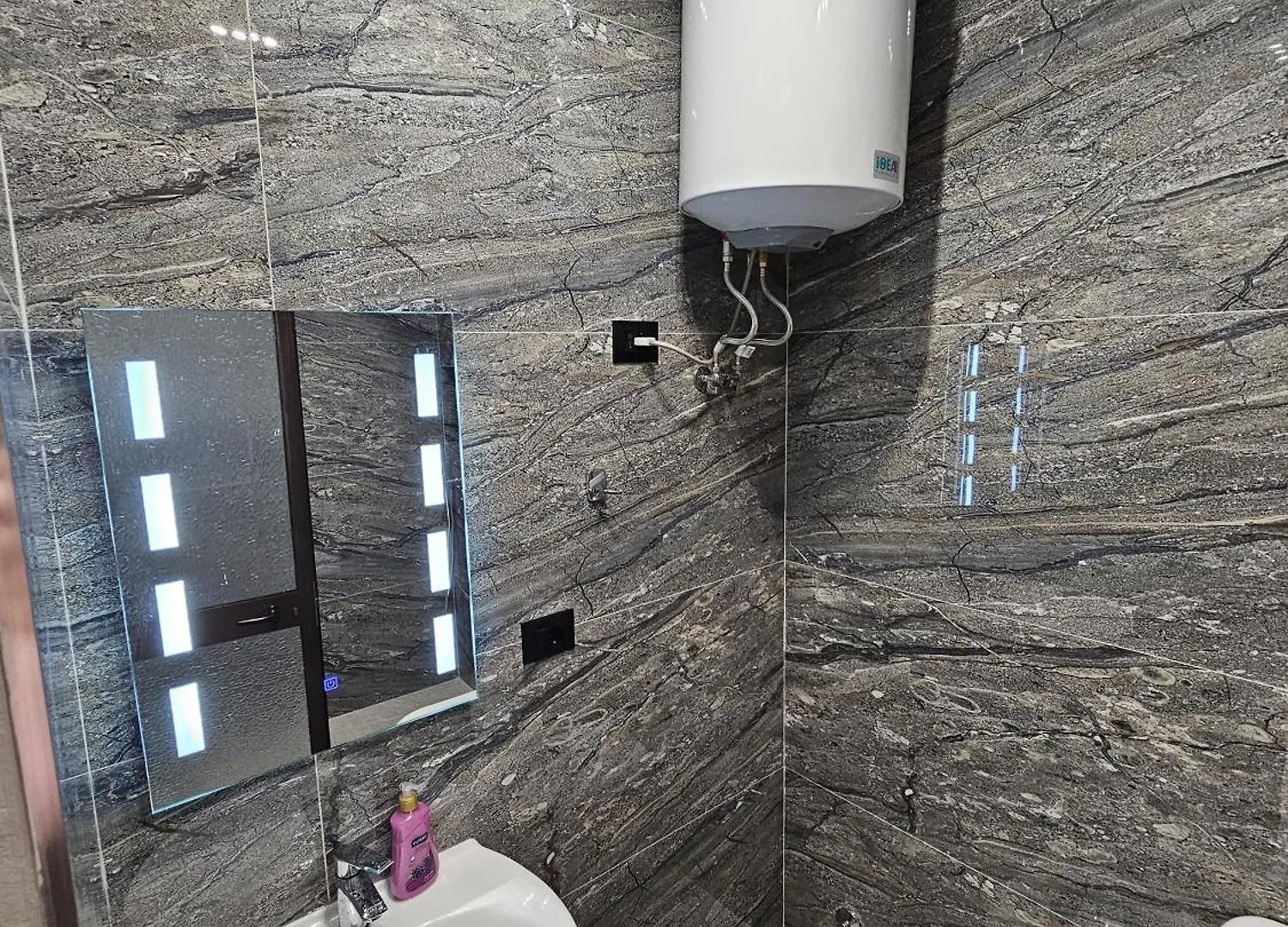 Tirana Daily Rental Apartments 3